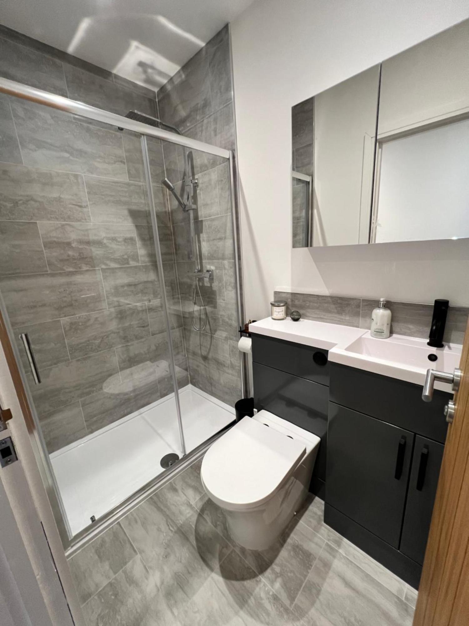 Two Bedroom Bridgnorth Bliss Екстер'єр фото
